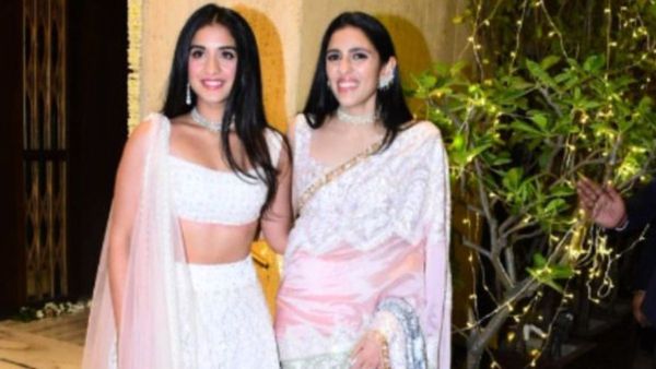 श्लोका और राधिका के बीच बढ़ी दूरियां ? इवेंट से निकलते ही दिखा ऐसा नजारा, लोग बोले- कुछ हुआ है क्या ?