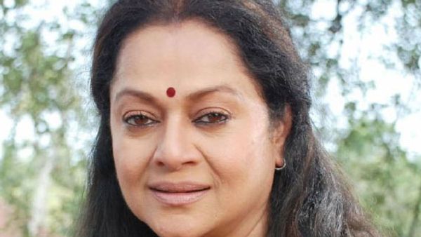 'हिंदी फिल्मों में मर गई है फैमिली' जरीना वहाब ने क्यों कही ऐसी बात? राजा साहब में आएंगी नजर