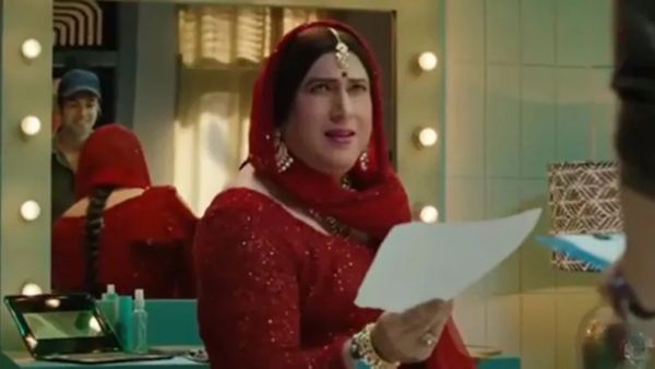 लाल सूट पहने फिर से आंटी नंबर 1 बने गोविंदा, नए प्रोजेक्ट के लिए एक्साइटेड हुए फैंस