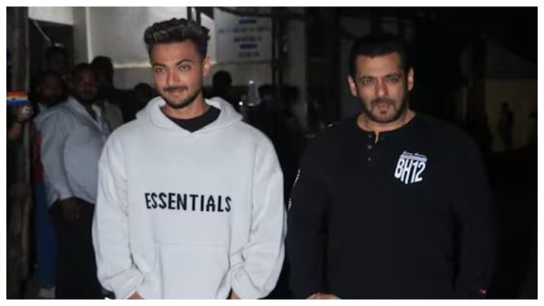 अस्पताल में सलीम खान उधर दामाद आयुष शर्मा के पास आया ये मेल, सलमान खान की फैमिली में अफरा-तफरी!