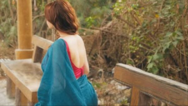 'धुरंधर' की शरारती एक्ट्रेस ने खुद लीक की WhatsApp चैट? स्क्रीनशॉट शेयर करते ही मचा बवाल!