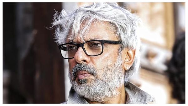 Sanjay Leela Bhansali को आया हार्ट अटैक, अस्पताल में भर्ती? जानिए सच्चाई