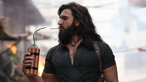 Dhurandhar 2 Paid Preview के लिए मारा मारी, 2500 में बिक गए 40 हजार से ज्यादा टिकट