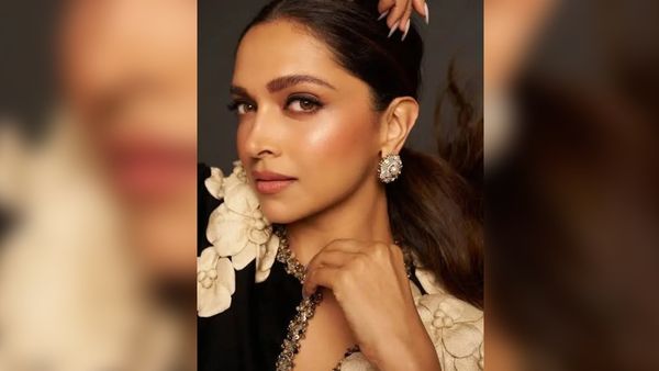 दीपिका पादुकोण की चुप्पी पर सुज़ैन बर्नेट ने कसा तंज, भड़के फैंस, दिया जबरदस्त जवाब