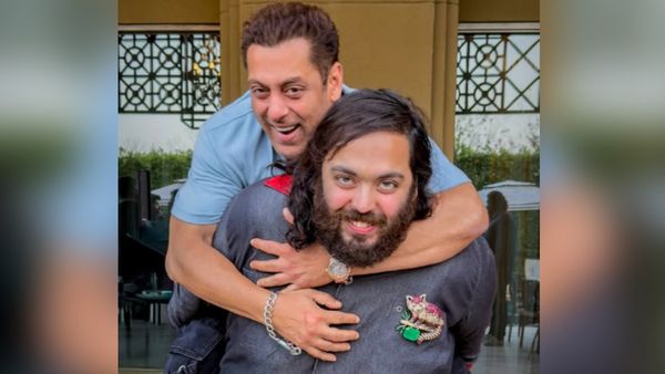 'ये आदमी देश को भी उठाएगा..' अनंत अंबानी की पीठ पर दिखे सलमान खान, भाईजान ने लिख डाली ऐसी बात