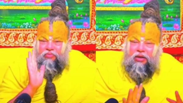 अचानक क्या हुआ! प्रेमानंद महाराज की इस हरकत को देख भड़के लोग, बोले- आप भी दूसरों की तरह...