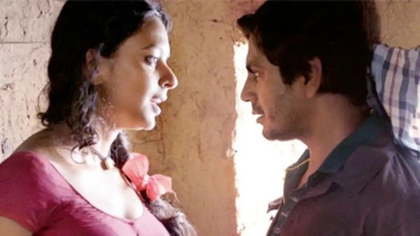 'समझो मैंने पेटीकोट पहना है..' गिड़गिड़ाती रही एक्ट्रेस, डायरेक्टर बोला- ए चल लेट जा सीधी..