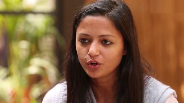 JNU में बवाल काटने वाली हसीना Shehla Rashid कहां हैं अब और क्या करती है? इतनी करती है कमाई