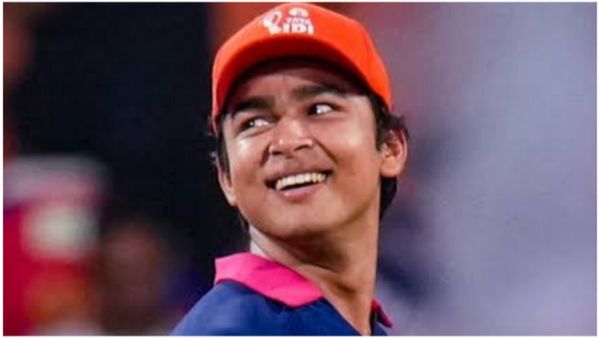 IPL 2026 में धमाल मचाने वाले वैभव सूर्यवंशी फॉलो करते हैं 'No Girl' रूल! फॉलोइंग लिस्ट देख उड़ जाएंगे होश