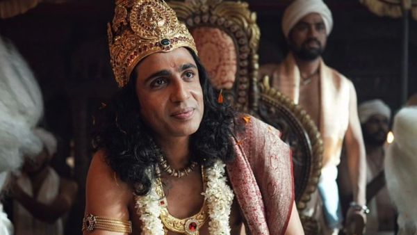 तलाक के बाद अपनी ही बीवी को डेट कर रहा है ये बॉलीवुड एक्टर, लोग बोले- पहले हलाला होगा फिर शादी