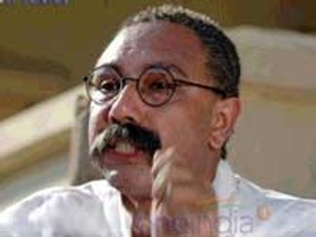 Onbathu Roopai Nottu - Review