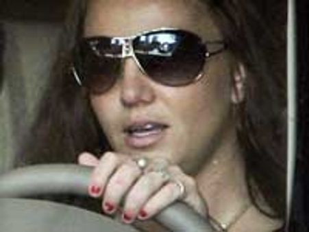 Britney Spears opts to fight the law