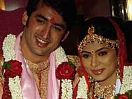 No honeymoon for Sandeep and Shweta