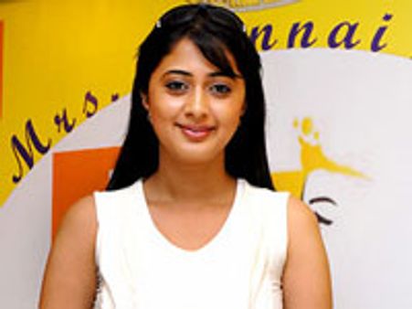 Kanika enters club of married actresses