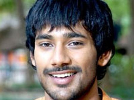Varun Sandesh in AVM film