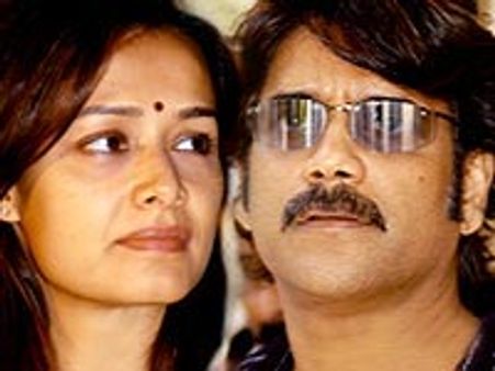 Nagarjuna celebrates wedding anniversary