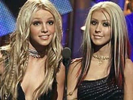 Britney, Aguilera team up for MTV Awards