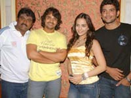 Mast Maja Madi - Review