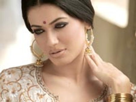 Payal Rohatgi can't stop blushing