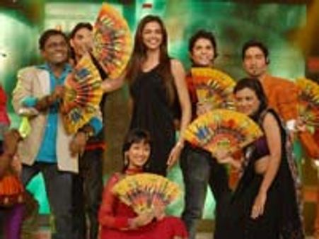 Deepika sings on Indian Idol 4