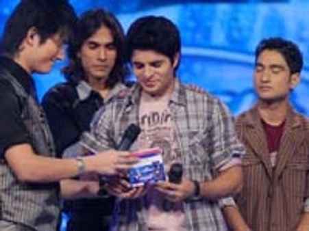 Mohit Lalwani gets eliminated in Indian Idol 4