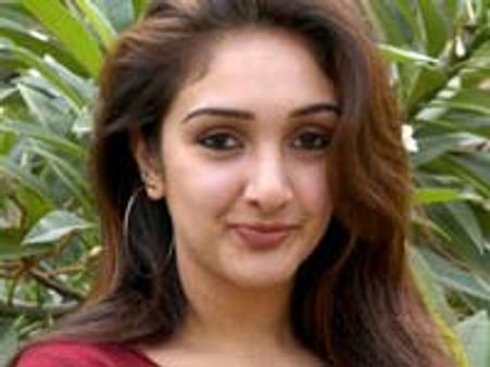 Viswa to spread love from February