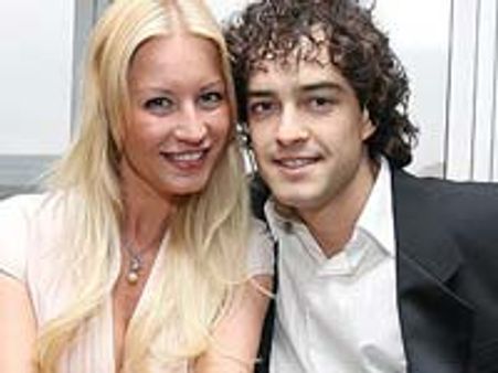 Denise Van Outen tying knot with Lee Mead