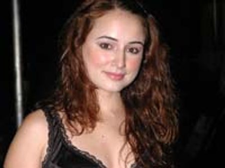 Linda sunbaths on the terrace in bikini