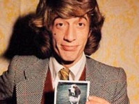 Robin Gibb's wife fuming over his lovechild