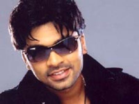 Simbu's next film, Vinnaithandi Varuvaaya!!