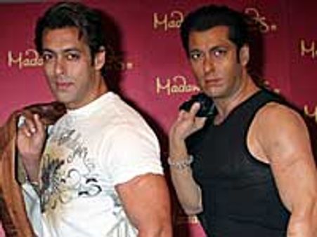 Salman's friend passes away