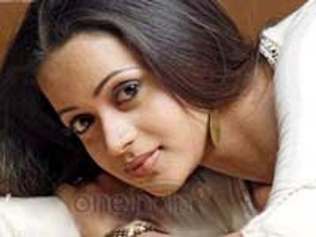 Pritviraj teams up with Bhavana in Robinhood