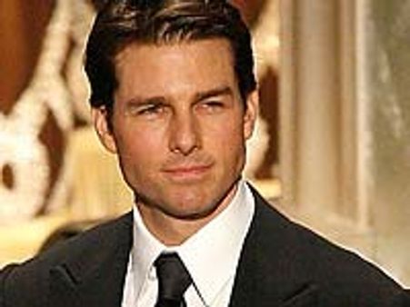 Tom Cruise wants to sing and dance in Bollywood