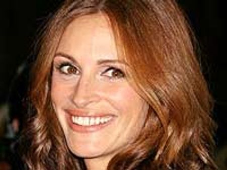 Obamas top Julia Roberts' dream dinner party list