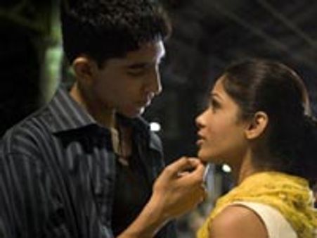 Slumdog Millionaire bags fake Oscar Award