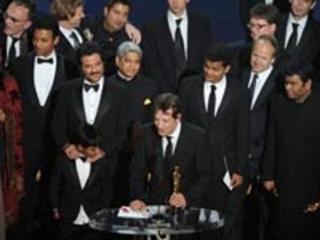 Slumdog Millionaire boosts telecom business