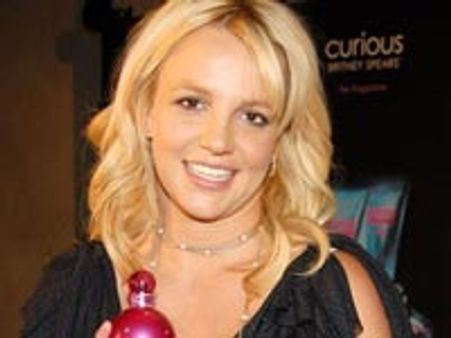 Britney's stylist testifyies against Lufti