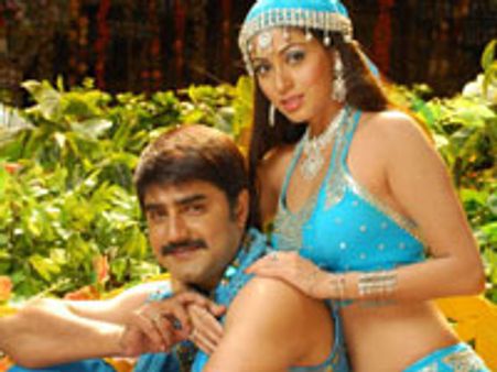 A Aa E Ee to bring to light the other woman