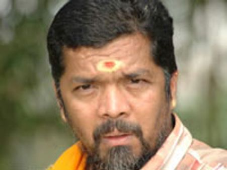 Posani Krishnamurali to play the cop