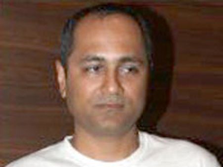 Vipul bringing Akshay, Aishwarya together