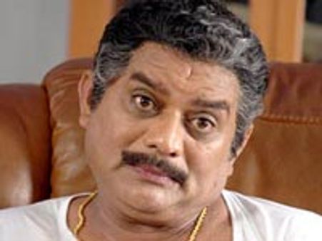 Bharya Swantham Suhruth - Review