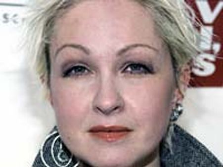Cyndi Lauper defends Madonna’s relationship