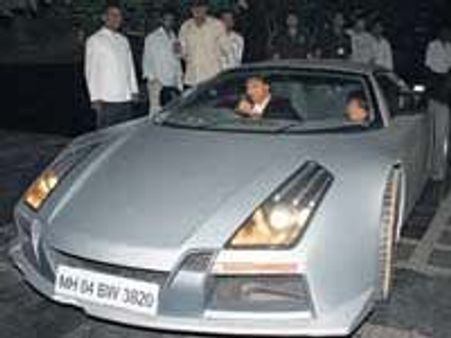 Vivek Oberoi zips faster than a Ferrari
