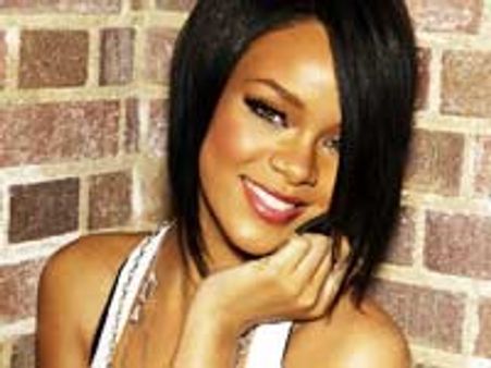 Rihanna spotted partying with Jay-Z, Beyonce