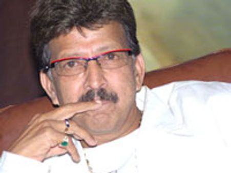 Aptharakshaka commences shooting