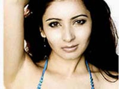 Shonali will be absent from IPL Season 2