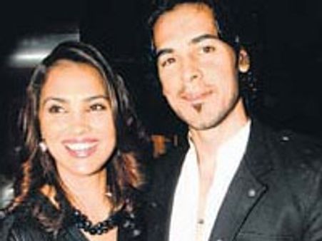 Lara and Dino split over ex lovers