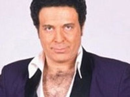 Cat Deeley finds Tom Jones to be hottest hunk