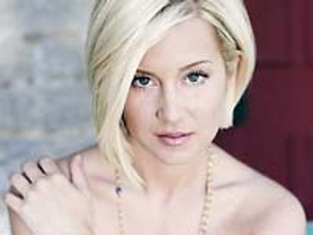 Kellie-Simon's affair left people wondering