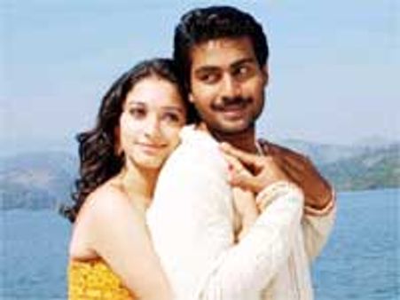 Ananda Thandavam – Review